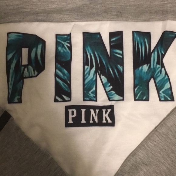 VS PINK long sleeve shirt never worn - Picture 3 of 3